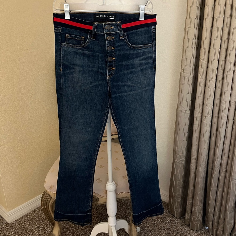 Veronica Beard Blue Tidal Carolyn 10” Baby Boot Cropped Jeans. Size 28